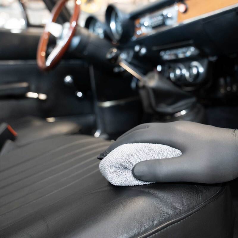 Pflegeset für strapaziertes Oldtimer Leder